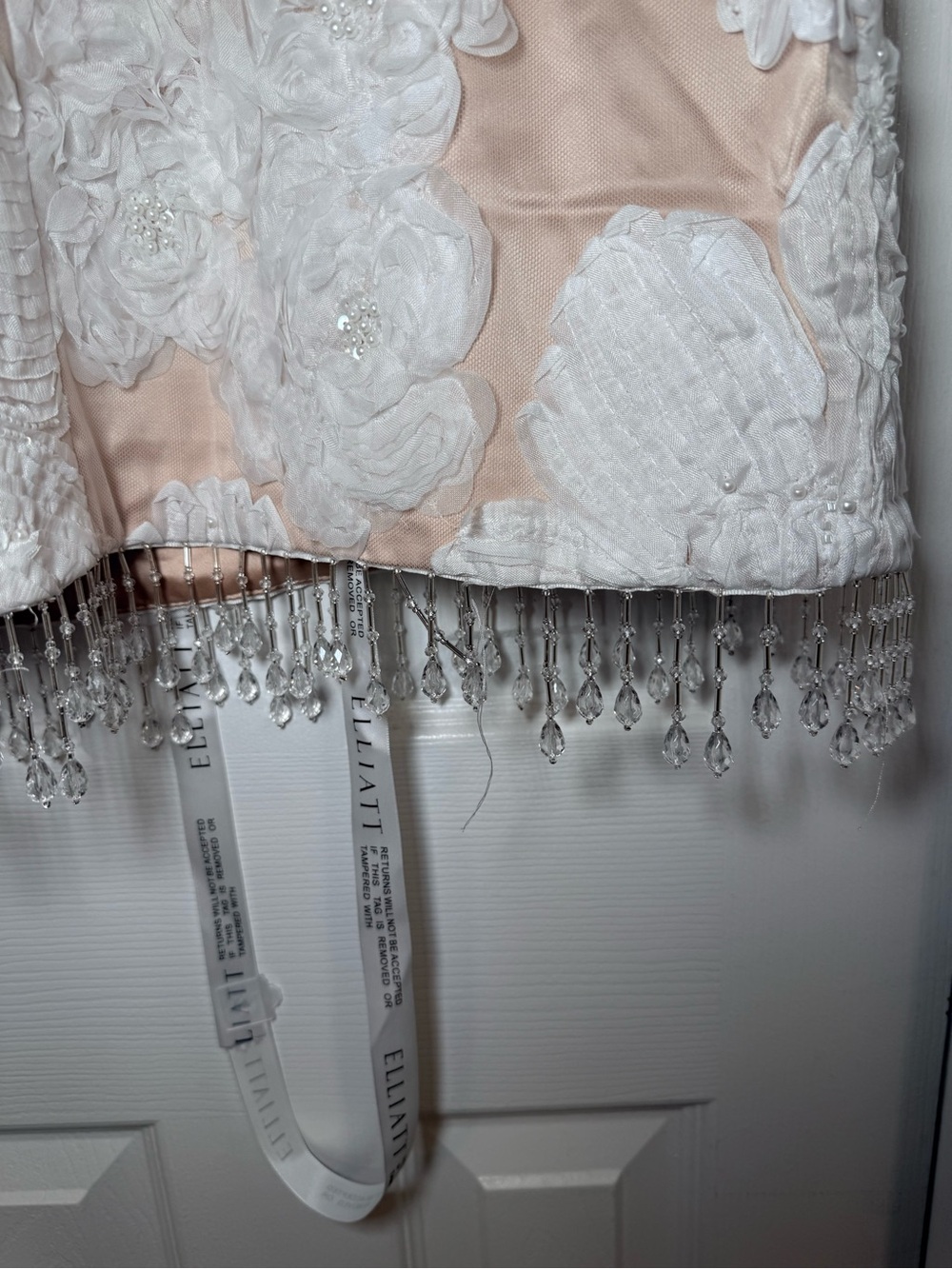 Elliatt Roxana Mini Dress in White - Picture 10 of 13